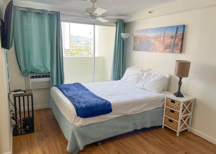 Mellow Kuhio Village Studio Condo